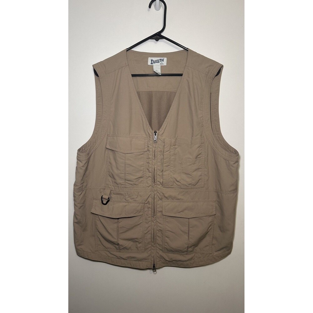 Duluth Trading Men’s M Outdoor Khaki 18 Pocket Utility Stain Water Repellent